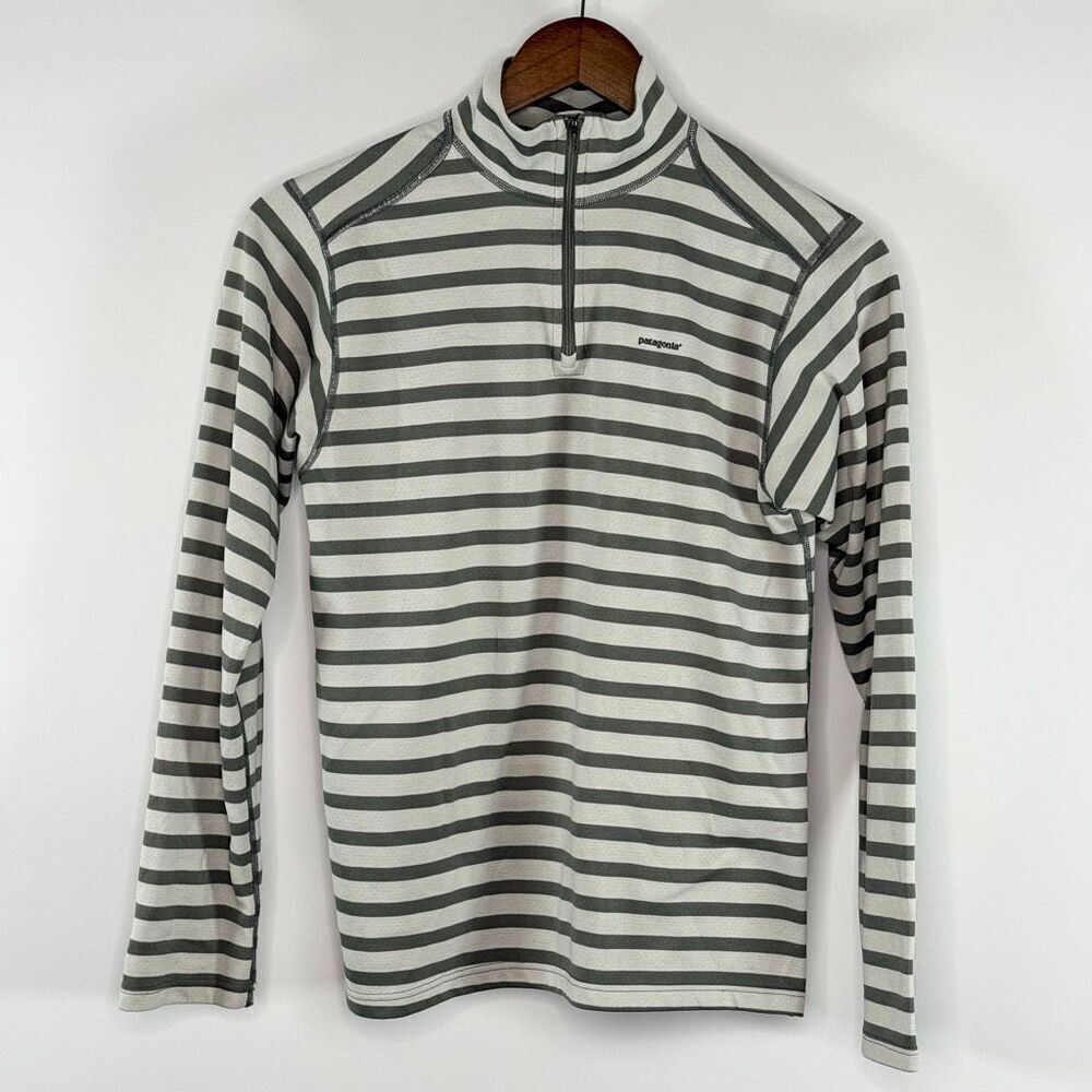 Patagonia Capilene 3 Midweight Polyester Quarter Zip Mock Neck Long Sleeve Gray